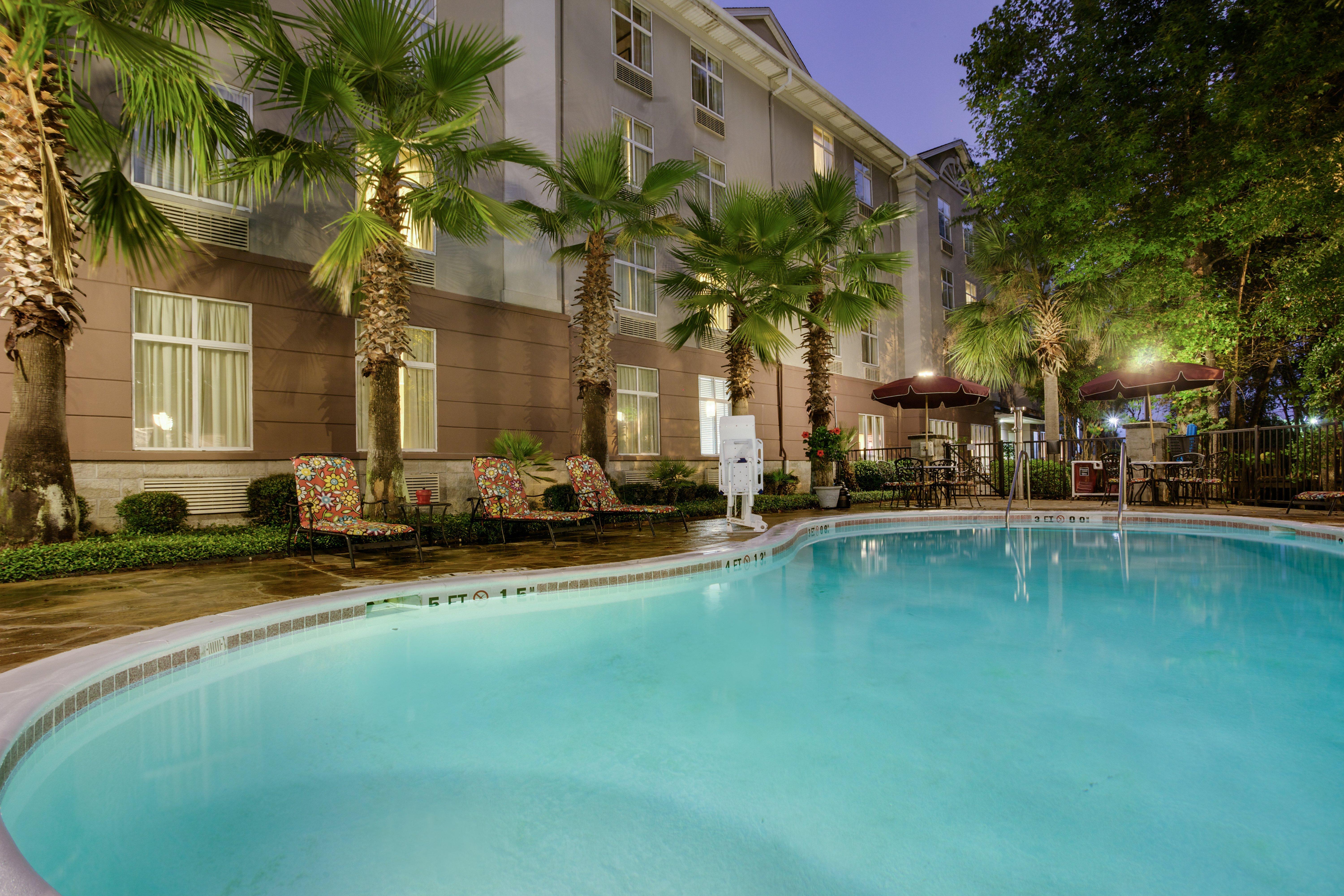 Holiday Inn Express Hotel & Suites Charleston-Ashley Phosphate By Ihg Норт Чарлстън Екстериор снимка