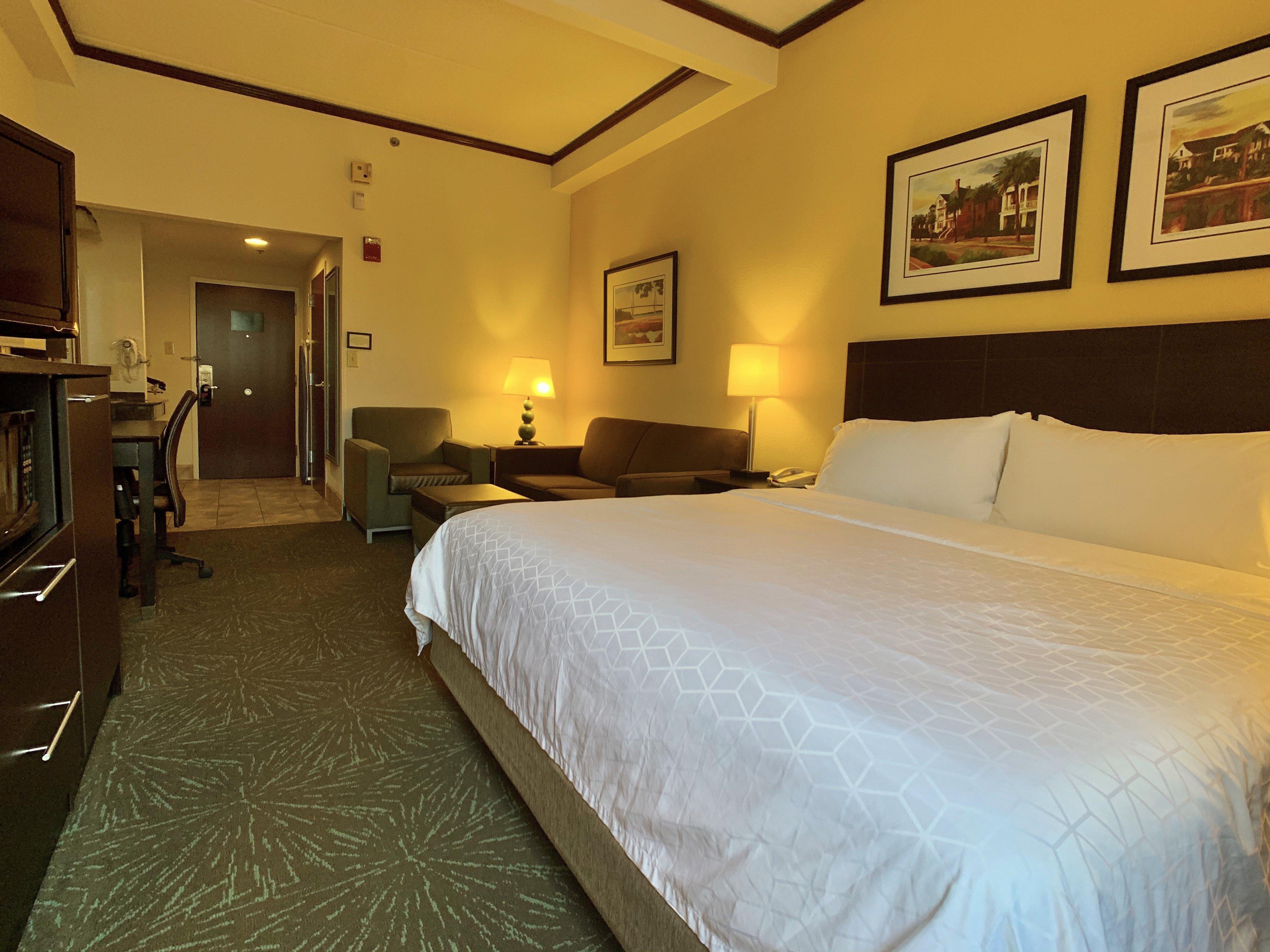 Holiday Inn Express Hotel & Suites Charleston-Ashley Phosphate By Ihg Норт Чарлстън Екстериор снимка